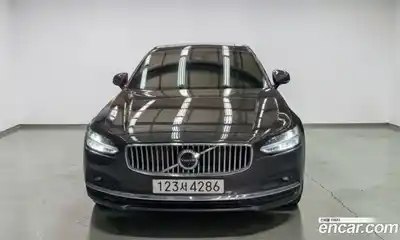 Volvo S90, 2022