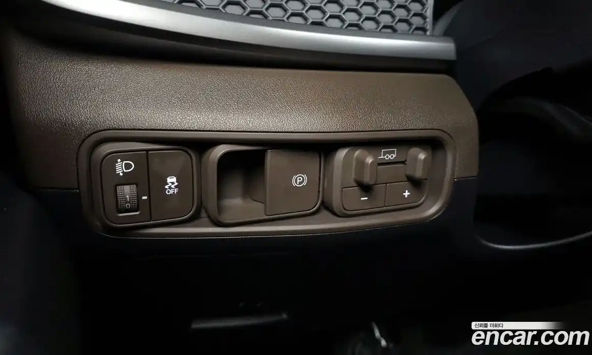 Kia Tasman 2025 2.5 Автомат в Москве № 1142923, фото 17