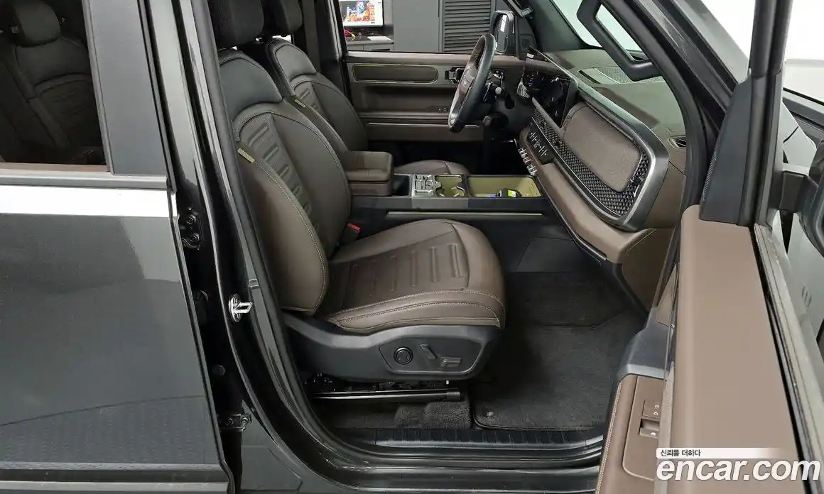 Kia Tasman 2025 2.5 Автомат в Москве № 1142923, фото 10