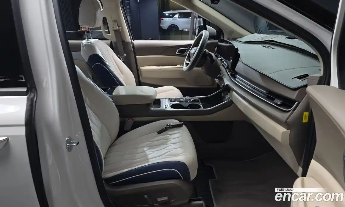 Kia Canival 2025 3.5 Автомат в Москве № 1142976, фото 11