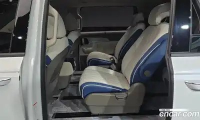 Kia Canival 2025 3.5 Автомат в Москве № 1142976, миниатюра 12