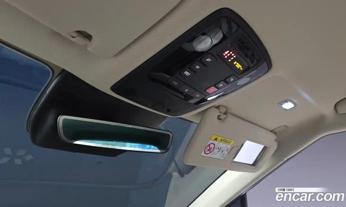 Kia Canival 2025 3.5 Автомат в Москве № 1142976, фото 18