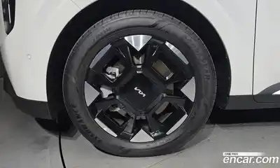 Kia Canival 2025 3.5 Автомат в Москве № 1142976, миниатюра 5