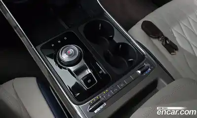 Kia Canival 2025 3.5 Автомат в Москве № 1142976, миниатюра 9