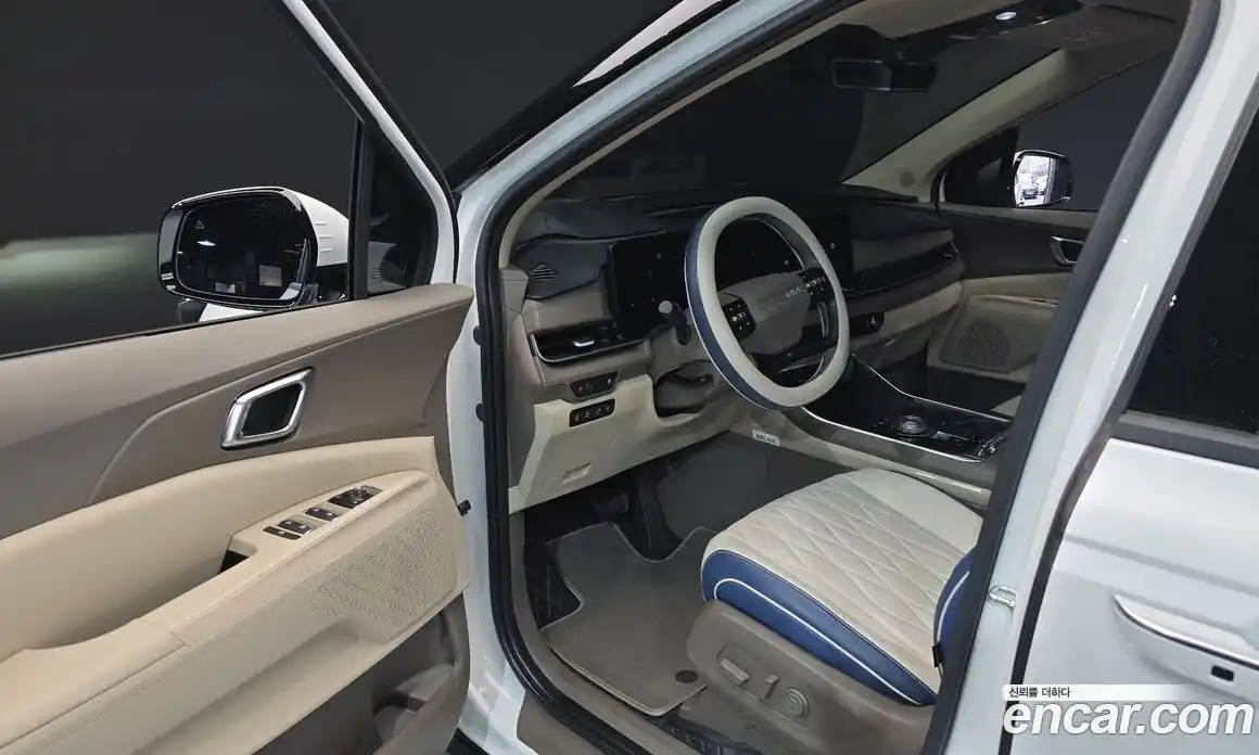 Kia Canival 2025 3.5 Автомат в Москве № 1142976, фото 10