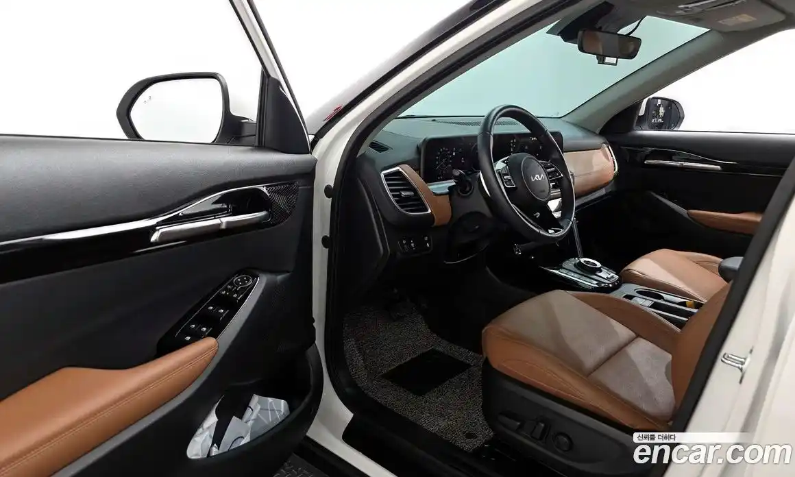 Kia Seltos 2024 1.6 Автомат в Москве № 1142978, фото 11