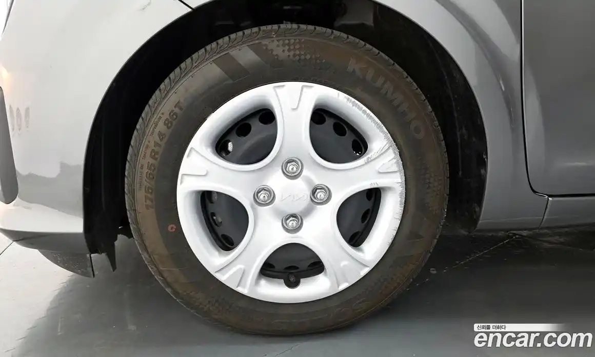 Kia Morning 2024 1.0 Автомат в Москве № 1142984, фото 5