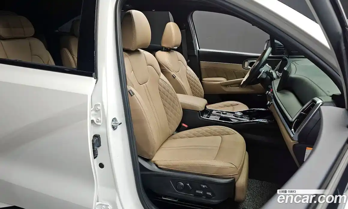 Kia Sorento 2025 1.6 Автомат в Москве № 1143121, фото 12