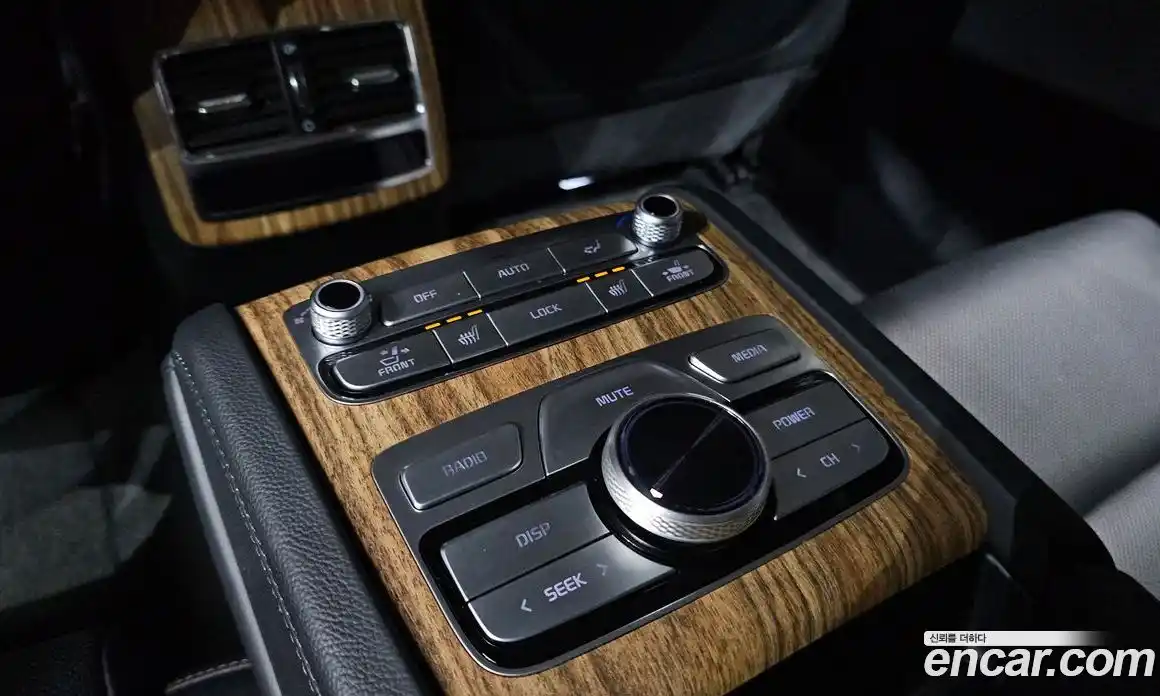 Kia K9 2023 3.8 Автомат в Москве № 1143176, фото 19