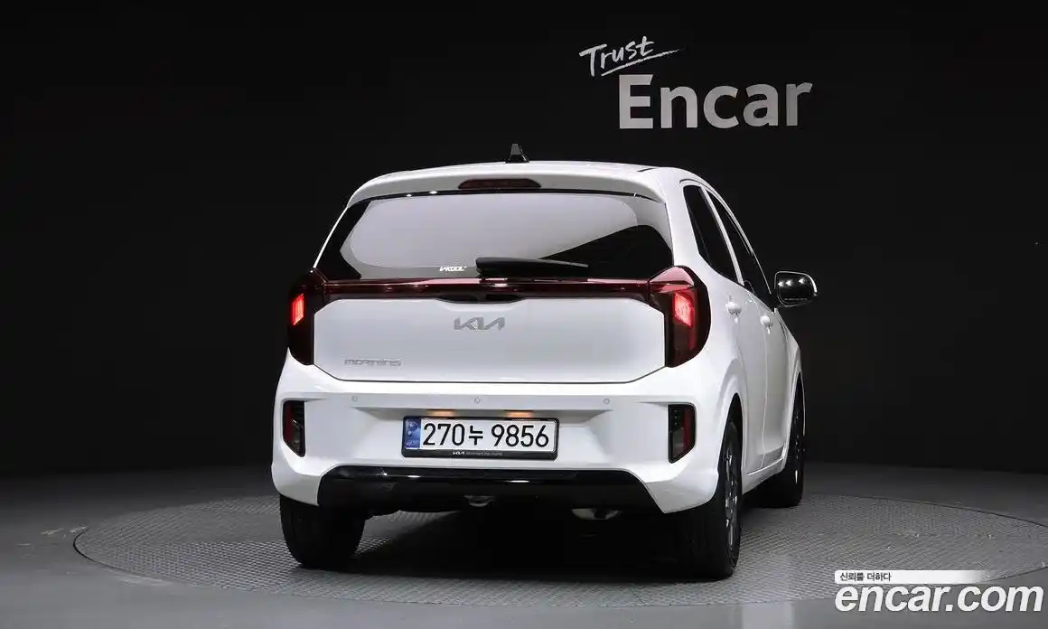 Kia Morning 2024 1.0 Автомат в Москве № 1143209, фото 4