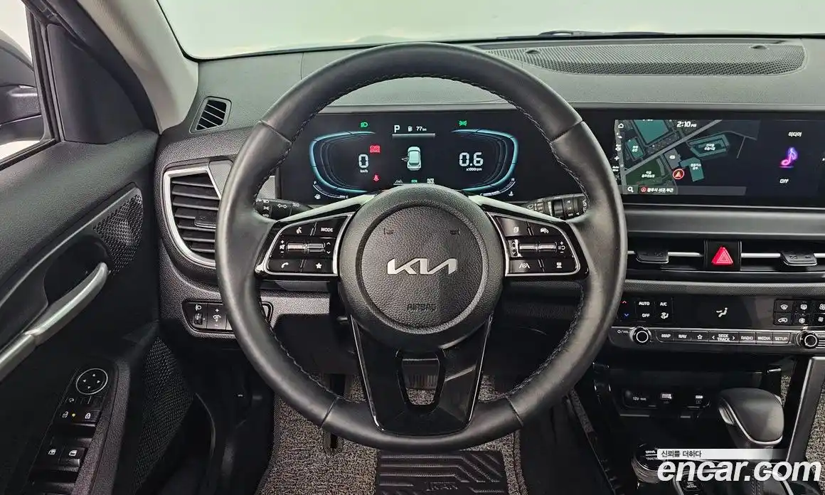 Kia Seltos 2024 2.0 Автомат в Москве № 1143220, фото 14