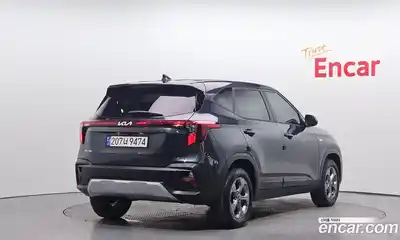 Kia Seltos 2024 2.0 Автомат в Москве № 1143220, миниатюра 2