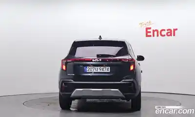 Kia Seltos 2024 2.0 Автомат в Москве № 1143220, миниатюра 4