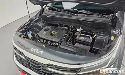 Kia Seltos 2024 2.0 Автомат в Москве № 1143220, миниатюра 6