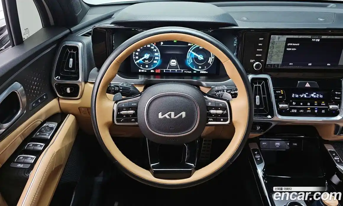 Kia Sorento 2023 1.6 Автомат в Москве № 1143263, фото 14