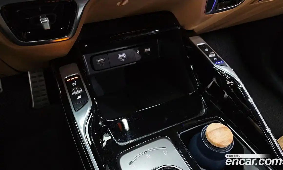 Kia Sorento 2023 1.6 Автомат в Москве № 1143263, фото 17