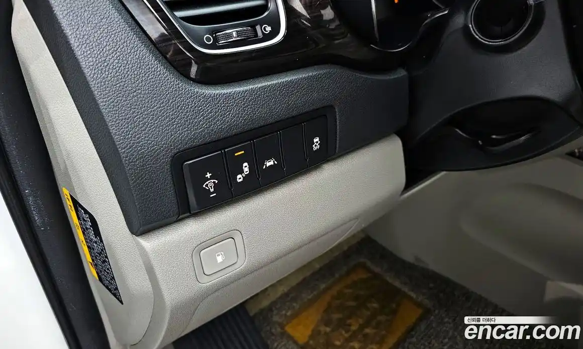 Kia Canival 2019 2.2 Автомат в Москве № 1143328, фото 17