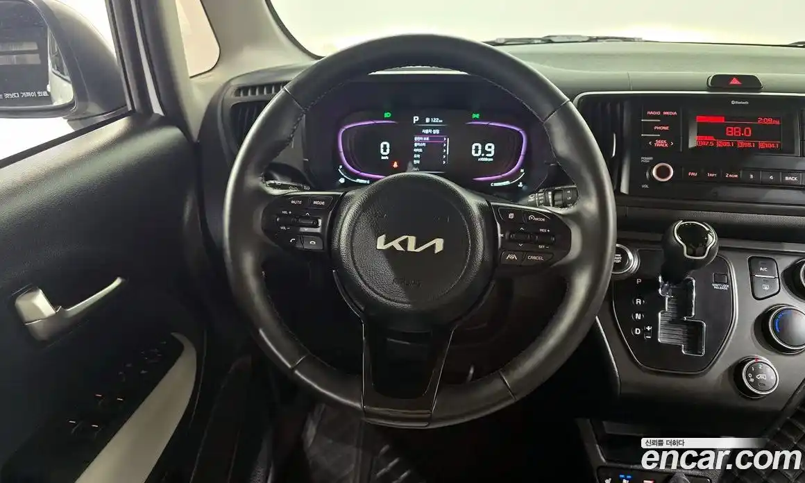 Kia Ray 2023 1.0 Автомат в Москве № 1143340, фото 14