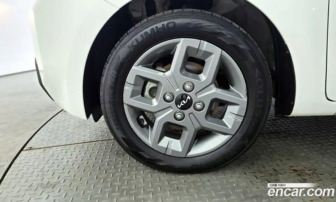 Kia Ray 2023 1.0 Автомат в Москве № 1143340, фото 5