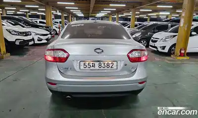 Renault SM3 2010 1.6 гидро в Москве № 1143523, миниатюра 5