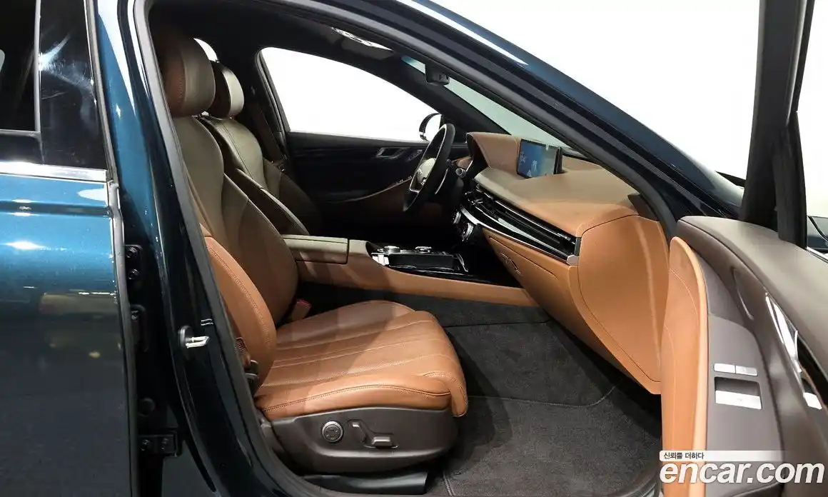 Genesis G80 2023 3.5 Классический в Москве № 1143596, фото 11