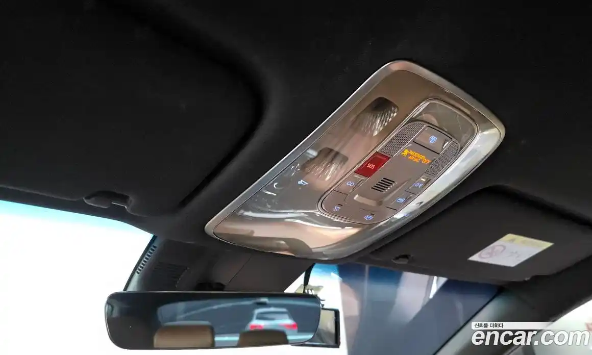 Genesis G80 2023 3.5 Классический в Москве № 1143596, фото 18