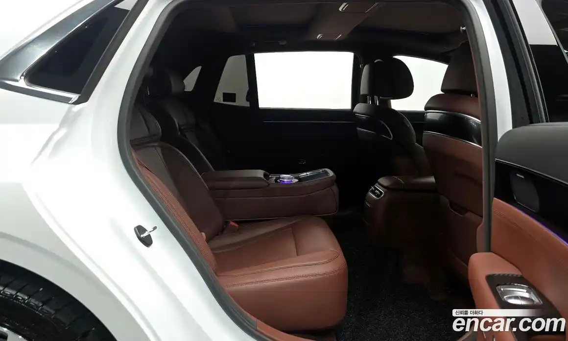 Genesis G90 2023 3.5 Автомат в Москве № 1143623, фото 12