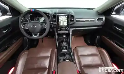 Renault QM6 2017 2.0 гидро в Москве № 1145891, миниатюра 7