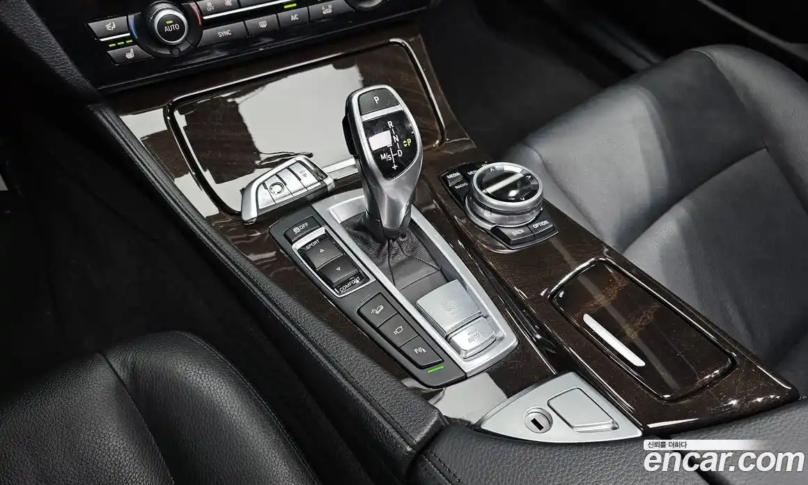 BMW 5-Series 2014 2.0 Автомат в Москве № 1146039, фото 9