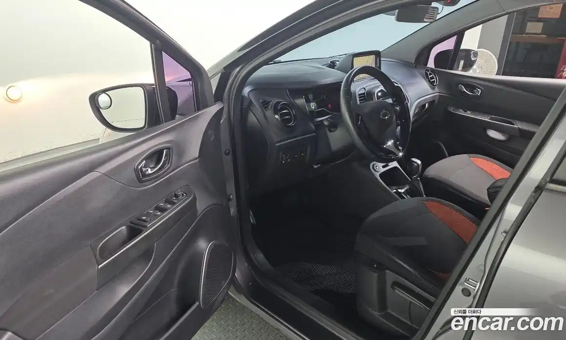 Renault QM3 2017 1.5 Автомат в Москве № 1146057, фото 11