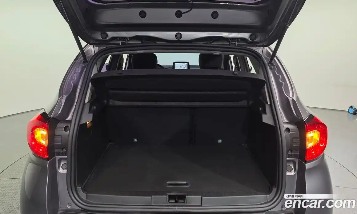 Renault QM3 2017 1.5 Автомат в Москве № 1146057, фото 20