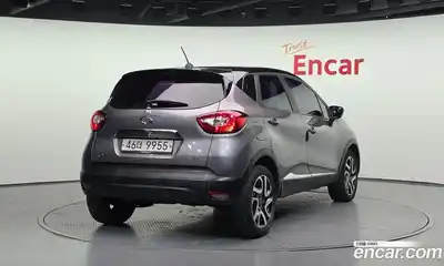 Renault QM3 2017 1.5 Автомат в Москве № 1146057, миниатюра 2