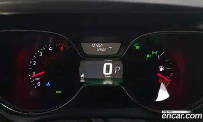 Renault QM3 2017 1.5 Автомат в Москве № 1146057, миниатюра 8