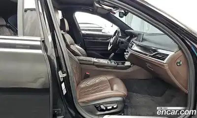 BMW 7-Series 2021 3.0 Автомат в Москве № 1146229, миниатюра 11