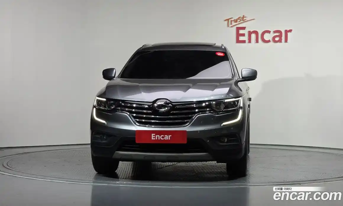 Renault QM6 2017 2.0 Автомат в Москве № 1146338, фото 3