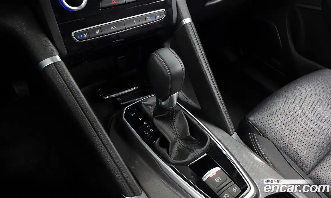 Renault QM6 2017 2.0 Автомат в Москве № 1146338, фото 9