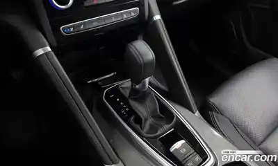 Renault QM6 2017 2.0 Автомат в Москве № 1146338, миниатюра 9