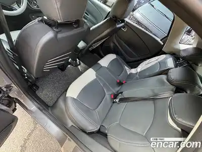 Renault QM3 2016 1.5 Автомат в Москве № 1146360, миниатюра 11