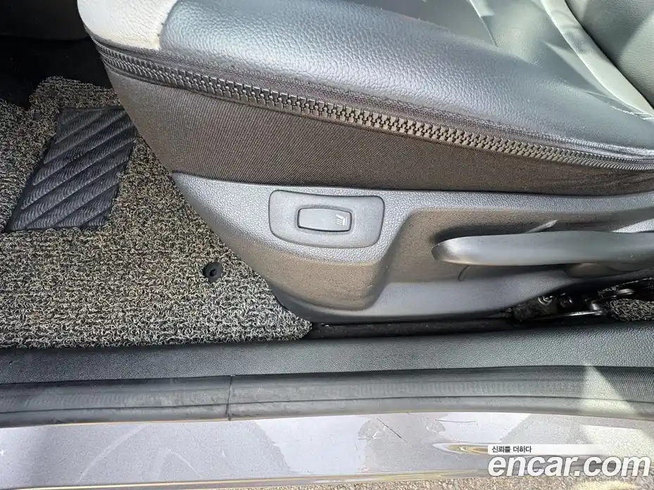 Renault QM3 2016 1.5 Автомат в Москве № 1146360, фото 14