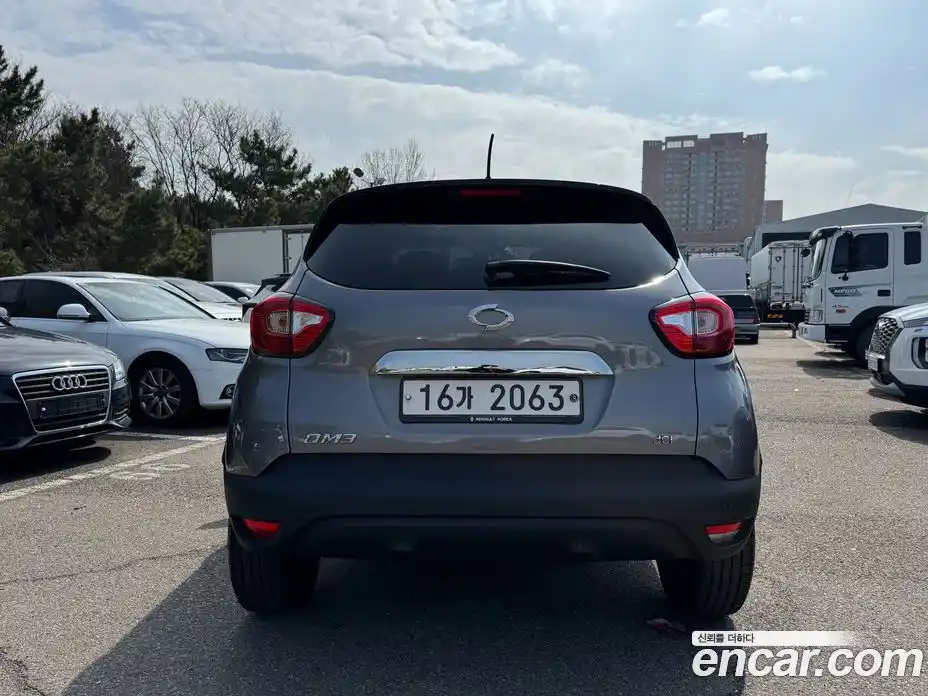 Renault QM3 2016 1.5 Автомат в Москве № 1146360, фото 7