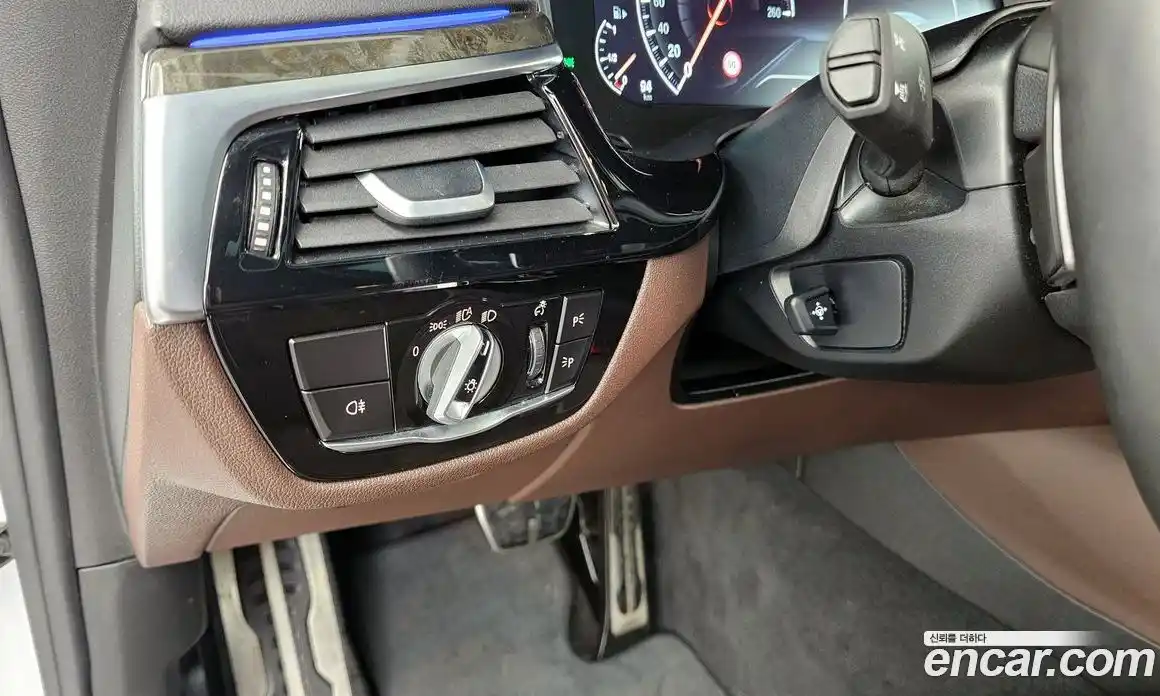 BMW 6-Series 2019 3.0 Автомат в Москве № 1146628, фото 16