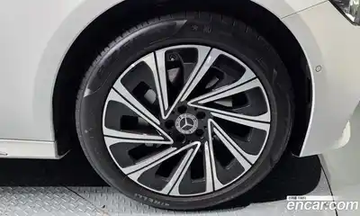 Mercedes-Benz E-Class 2025 2.0 гидро в Москве № 1146999, миниатюра 5