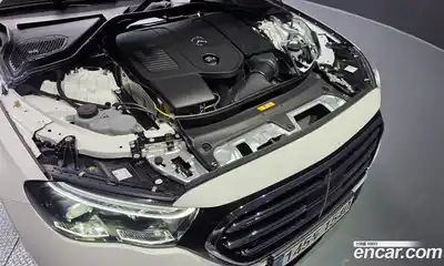 Mercedes-Benz E-Class 2025 2.0 гидро в Москве № 1146999, миниатюра 6