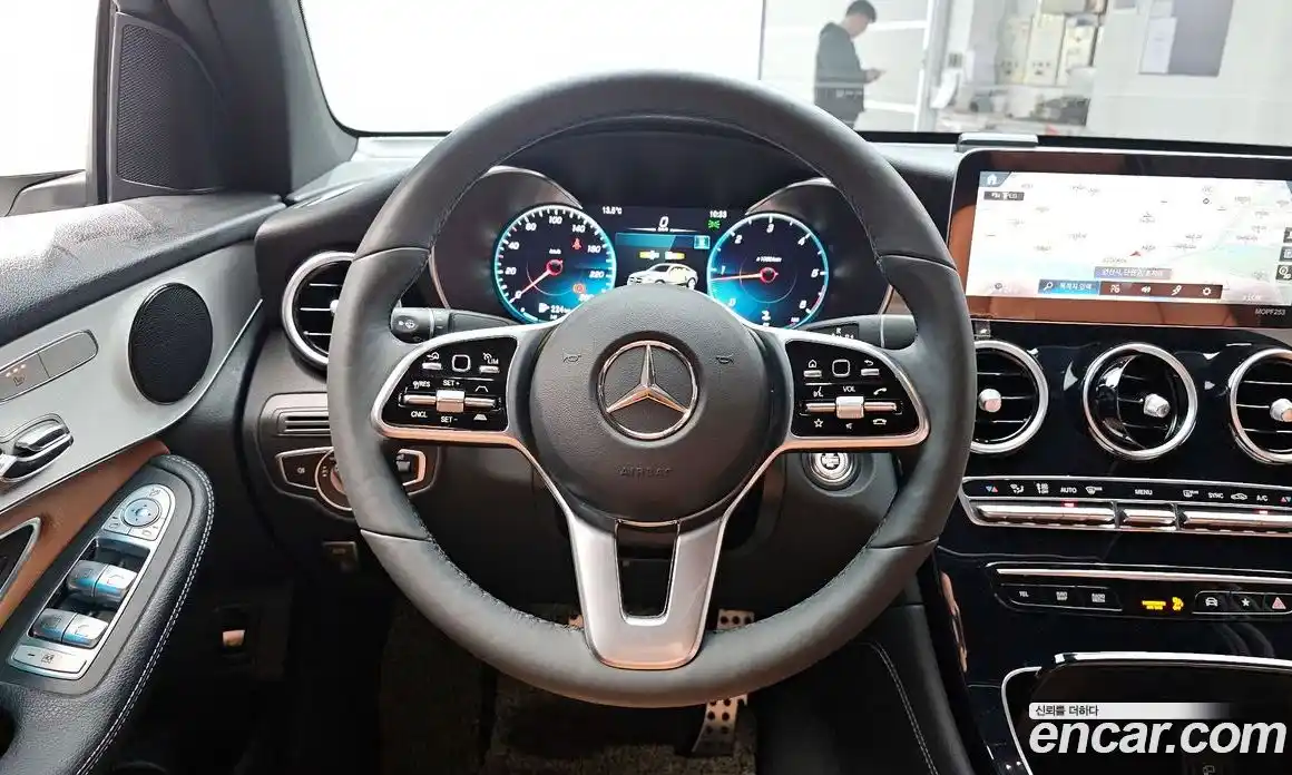 Mercedes-Benz GLC-Class 2021 1.9 гидро в Москве № 1147184, фото 13