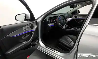Mercedes-Benz E-Class 2019 2.0 гидро, миниатюра 11