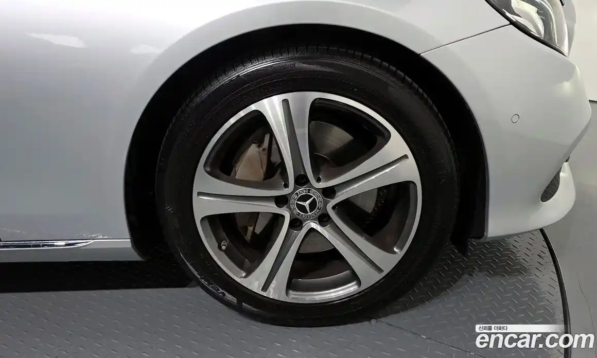 Mercedes-Benz E-Class 2019 2.0 гидро, фото 5