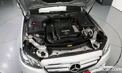 Mercedes-Benz E-Class 2019 2.0 гидро, миниатюра 6