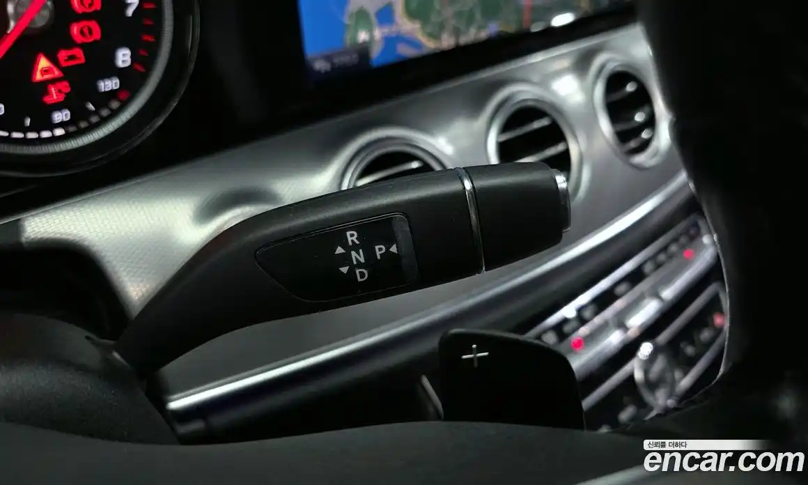 Mercedes-Benz E-Class 2019 2.0 гидро, фото 9