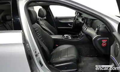 Mercedes-Benz E-Class 2019 2.0 гидро, миниатюра 10