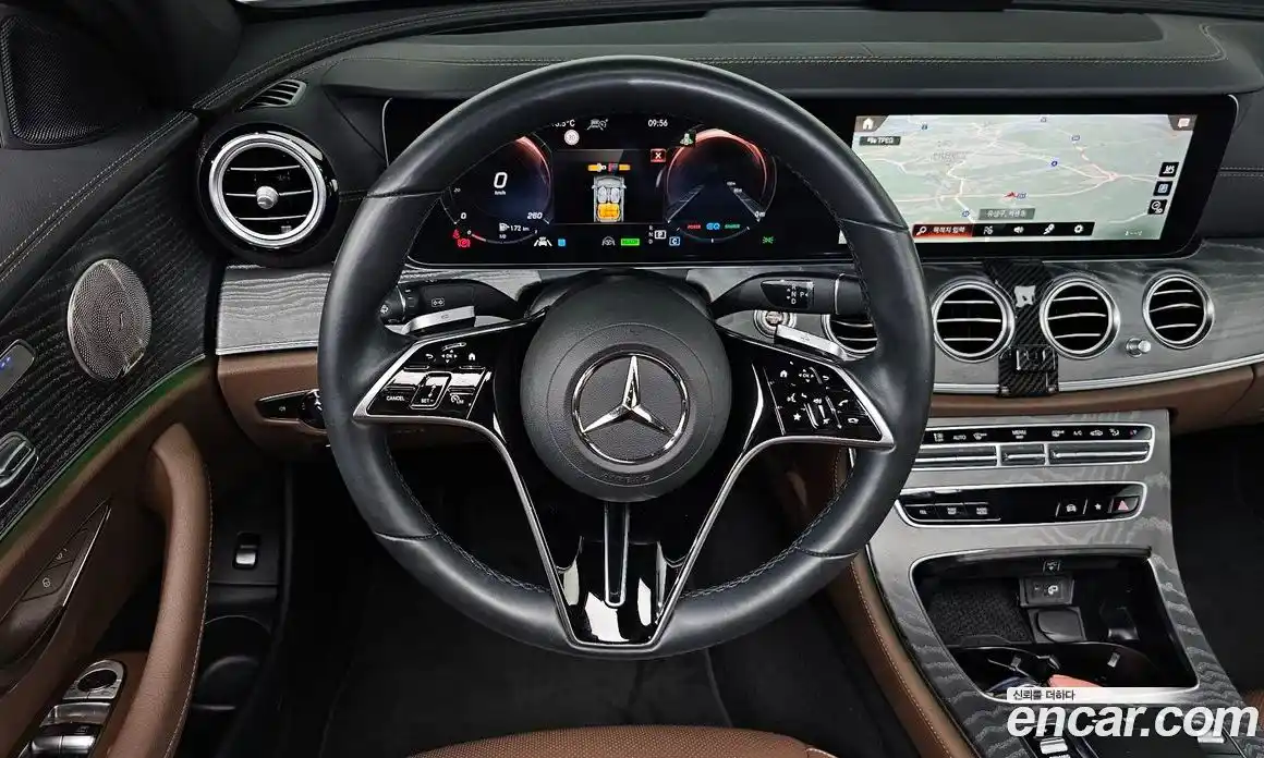 Mercedes-Benz E-Class 2022 2.0 гидро, фото 15